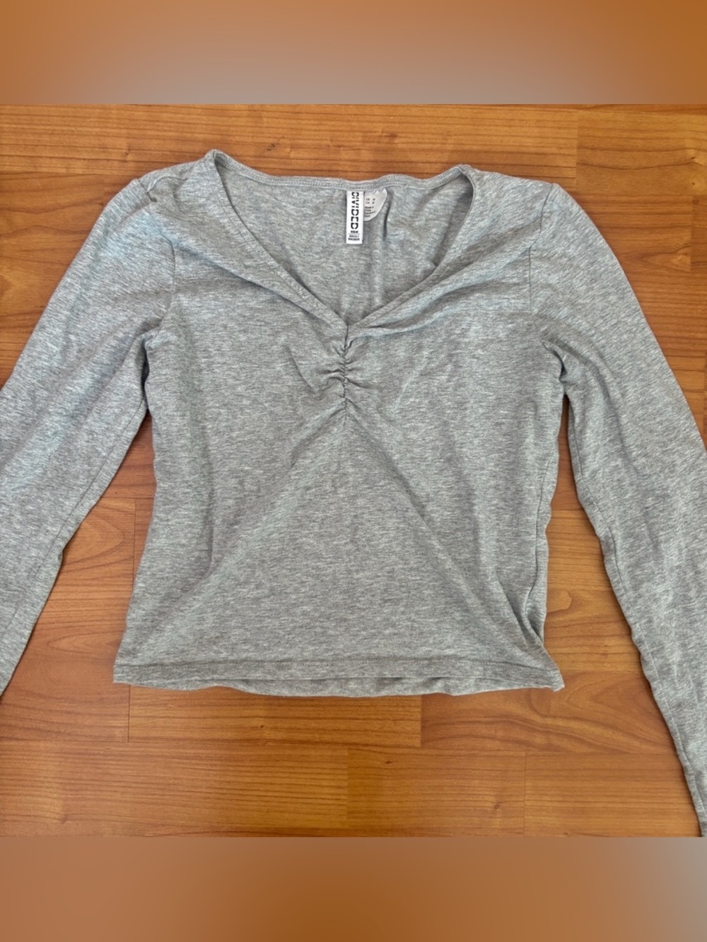 Long Sleeve Heather Grey Basic Ruched V-Neck Cotton Top